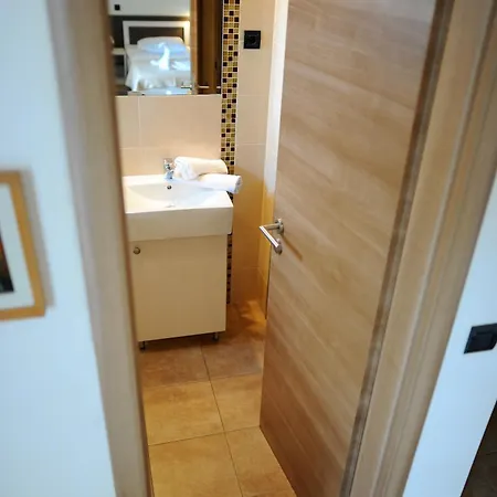 Apartments&rooms Jelavic *