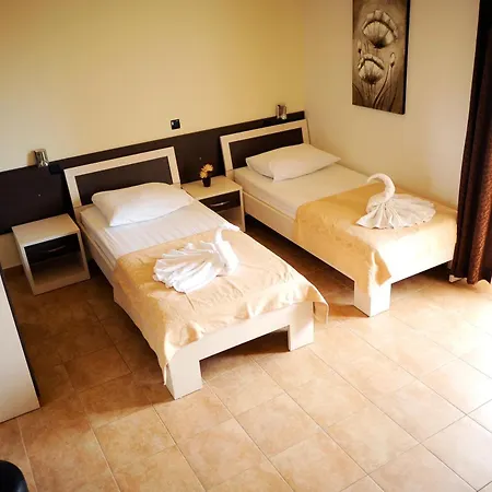 Apartments&rooms Jelavic Appartement *