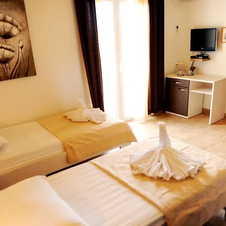 Apartments&rooms Jelavic Seget Vranjica