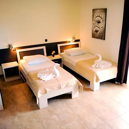 Apartments&rooms Jelavic Appartement *