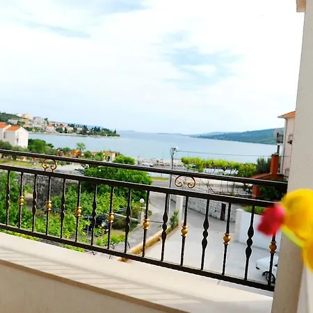 Apartamento Apartments&rooms Jelavic