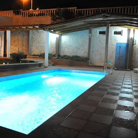 Apartments&rooms Jelavic